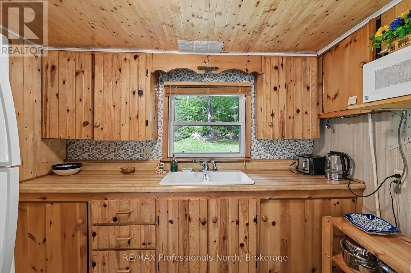 3701 Gelert Road, Minden Hills, Ontario  K0M 2K0 - Photo 8 - X13482806