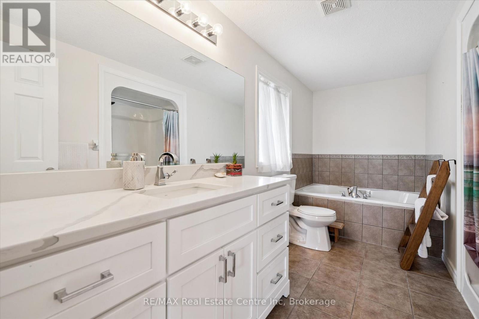 556 Black Street, Centre Wellington, Ontario  N1M 0A3 - Photo 31 - X13482854