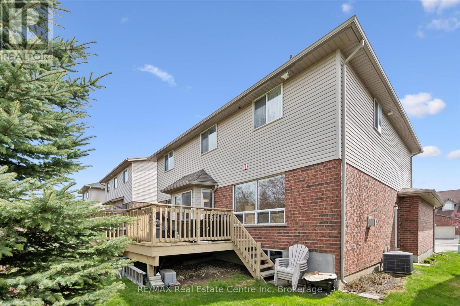 556 Black Street, Centre Wellington, Ontario  N1M 0A3 - Photo 38 - X13482854