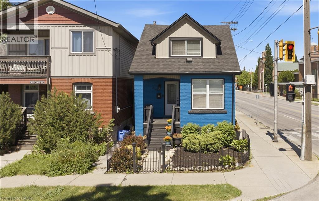 309 Cope Street, Hamilton, Ontario  L8H 5B8 - Photo 3 - 40841887