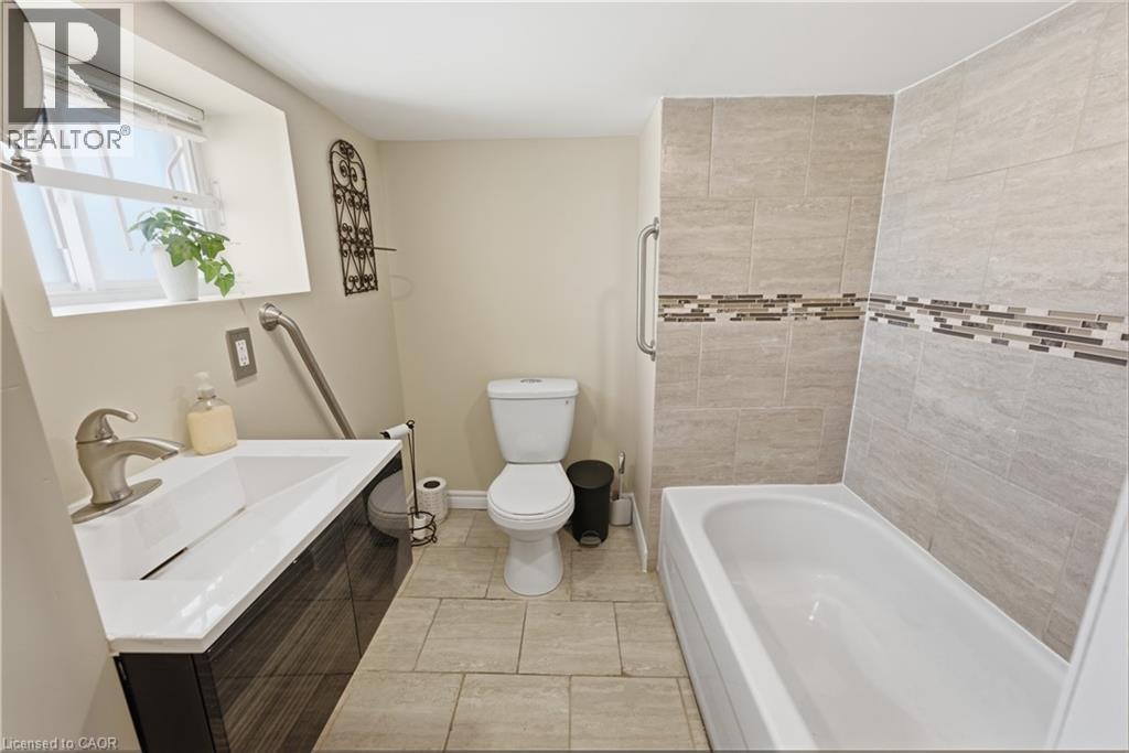 309 Cope Street, Hamilton, Ontario  L8H 5B8 - Photo 33 - 40841887