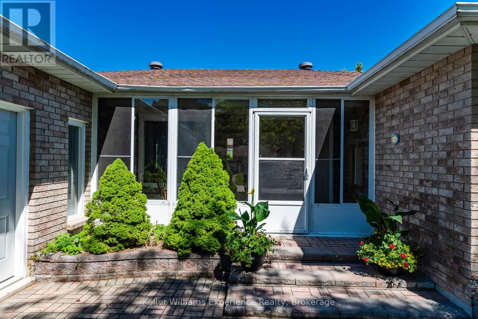 922 Playfair Road, Midland, Ontario  L4R 4X8 - Photo 3 - S13483156