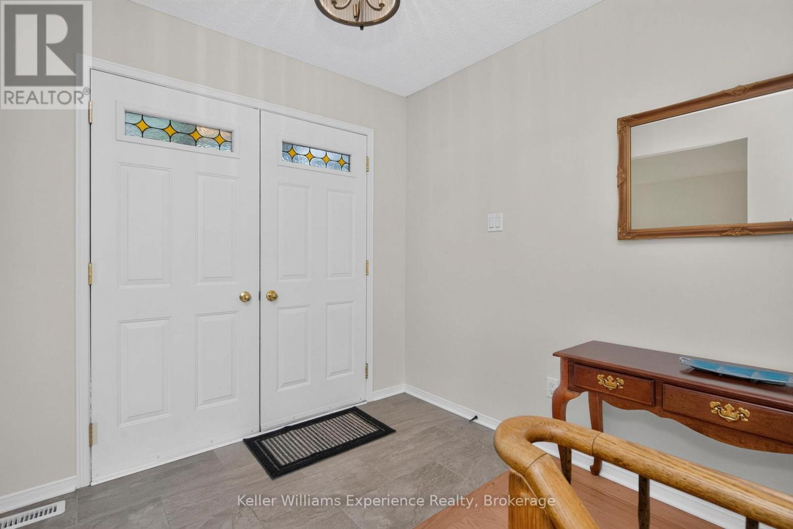 922 Playfair Road, Midland, Ontario  L4R 4X8 - Photo 6 - S13483156