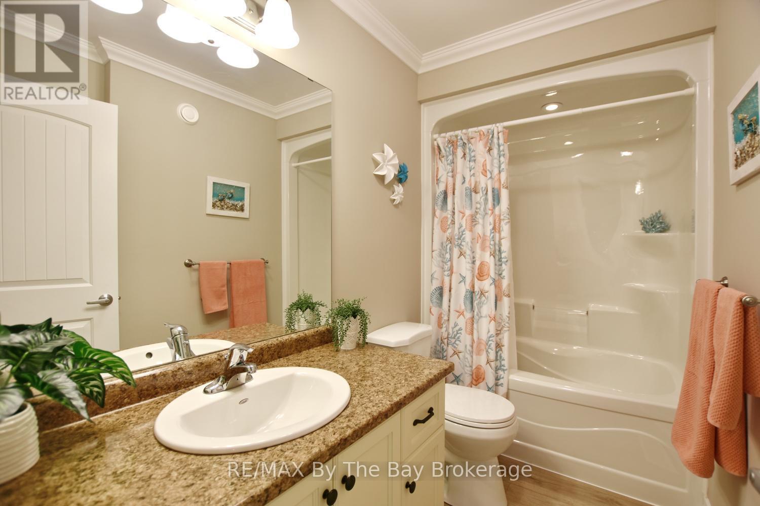 12 New York Avenue, Wasaga Beach, Ontario  L9Z 3A8 - Photo 16 - S13483208