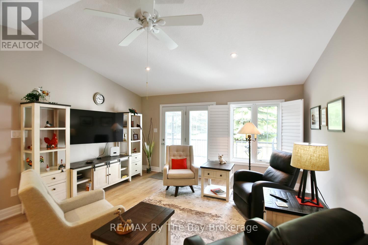 12 New York Avenue, Wasaga Beach, Ontario  L9Z 3A8 - Photo 21 - S13483208