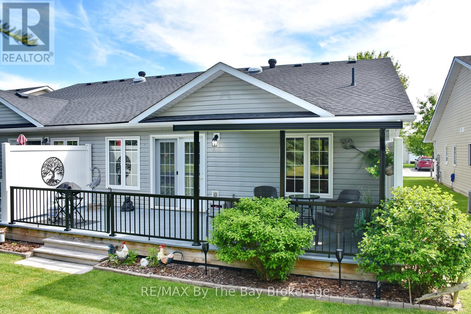 12 New York Avenue, Wasaga Beach, Ontario  L9Z 3A8 - Photo 22 - S13483208