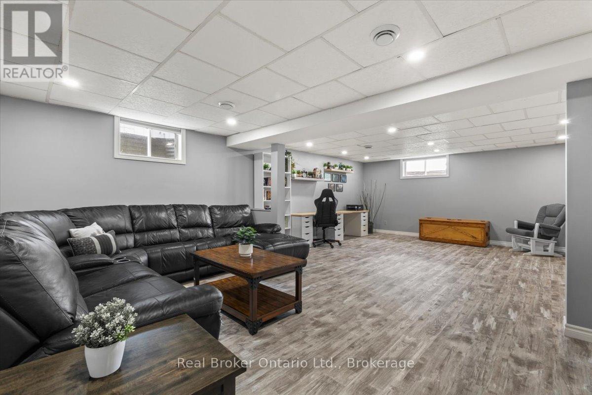 220 Forler Street, West Grey, Ontario  N0G 2M0 - Photo 15 - X13483148
