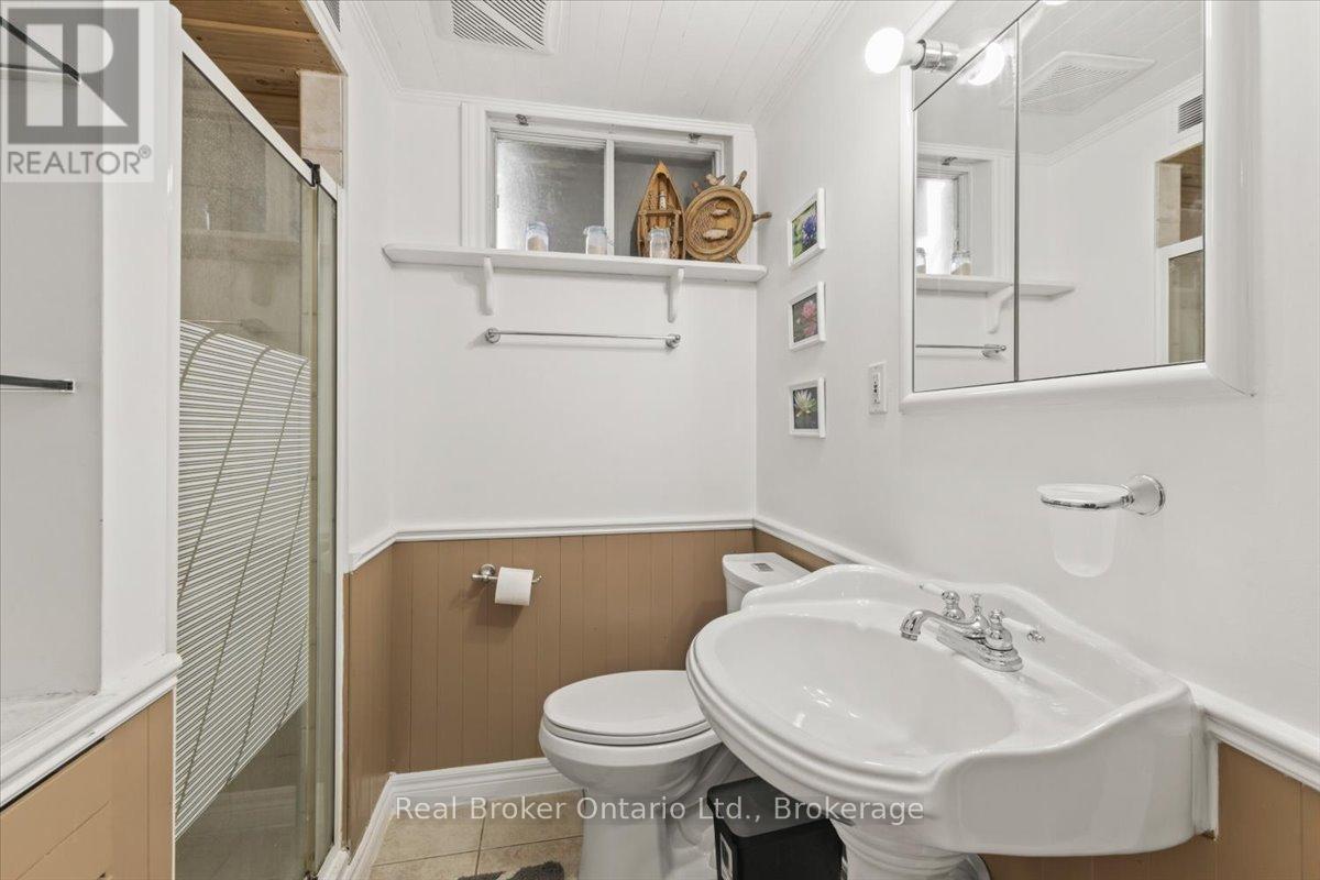 220 Forler Street, West Grey, Ontario  N0G 2M0 - Photo 17 - X13483148