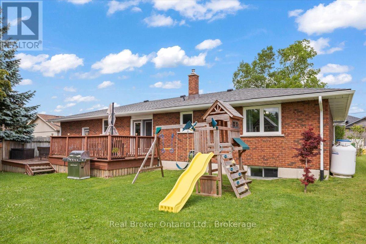 220 Forler Street, West Grey, Ontario  N0G 2M0 - Photo 18 - X13483148