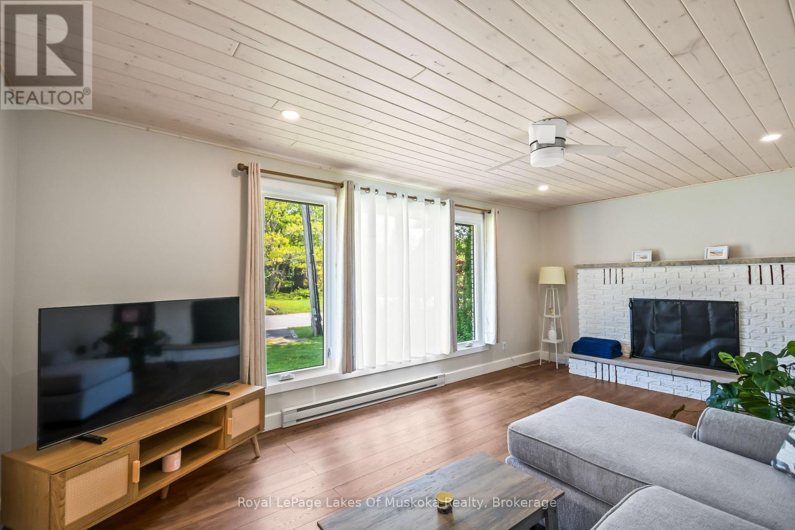571 David Street E, Gravenhurst, Ontario  P1P 1M1 - Photo 11 - X13483176
