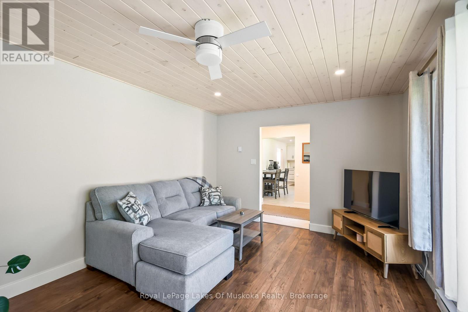 571 David Street E, Gravenhurst, Ontario  P1P 1M1 - Photo 13 - X13483176