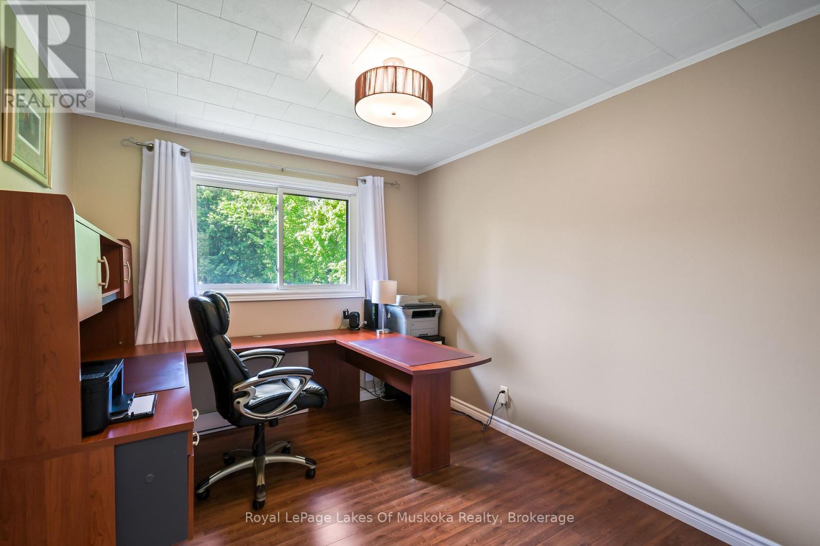 571 David Street E, Gravenhurst, Ontario  P1P 1M1 - Photo 16 - X13483176