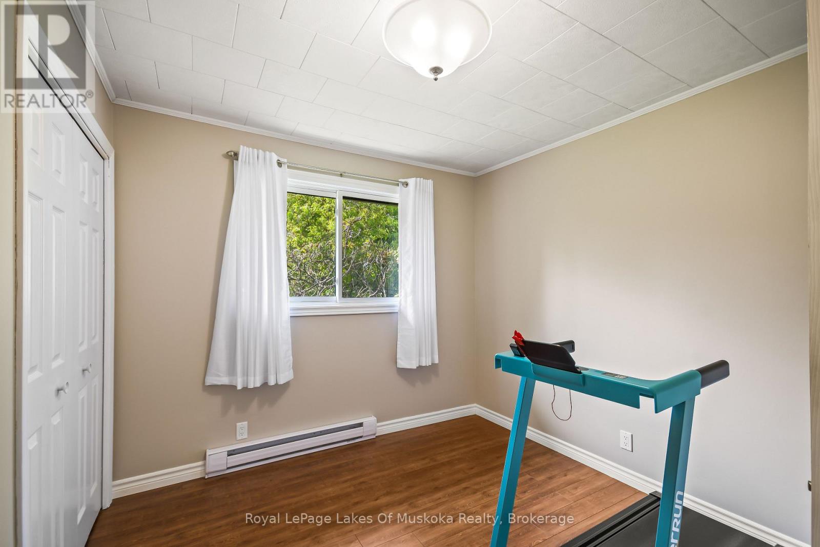 571 David Street E, Gravenhurst, Ontario  P1P 1M1 - Photo 18 - X13483176