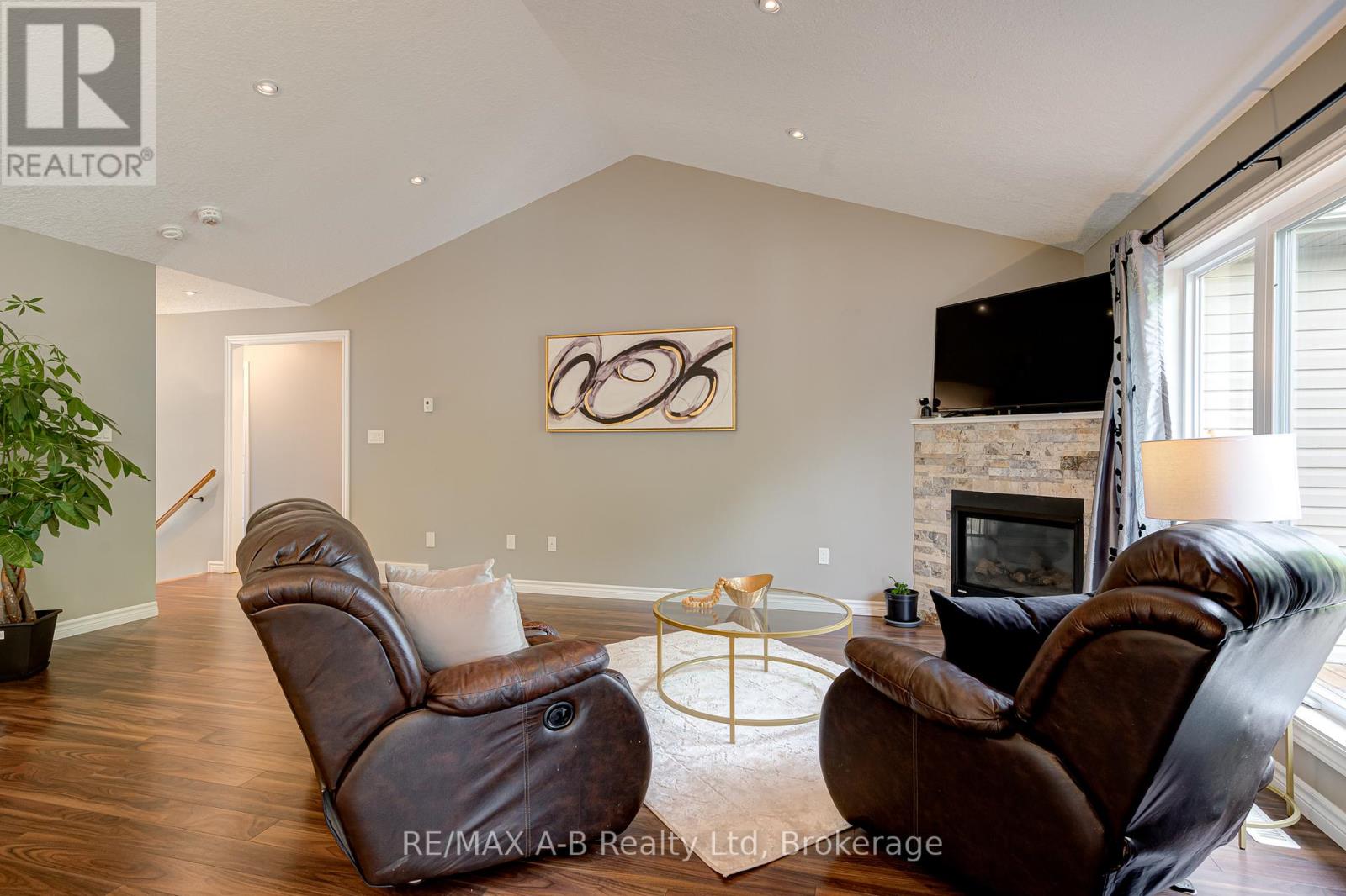 79 Sylvia Street, West Perth, Ontario  N0K 1N0 - Photo 10 - X13483224