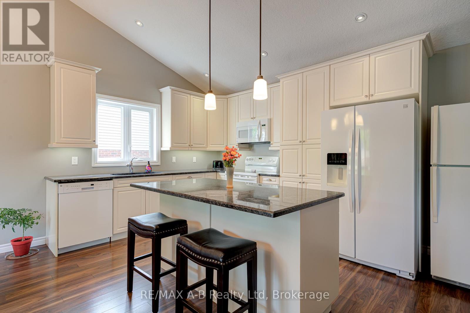 79 Sylvia Street, West Perth, Ontario  N0K 1N0 - Photo 12 - X13483224
