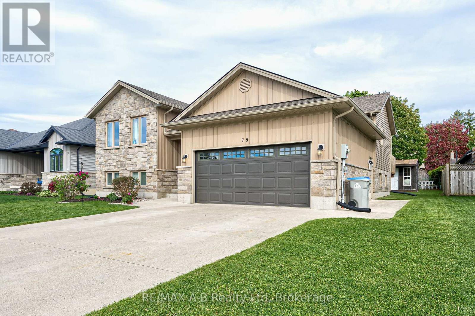 79 Sylvia Street, West Perth, Ontario  N0K 1N0 - Photo 2 - X13483224
