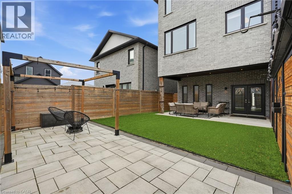 414 John Street, Hamilton, Ontario  L8L 4R3 - Photo 46 - 40842631