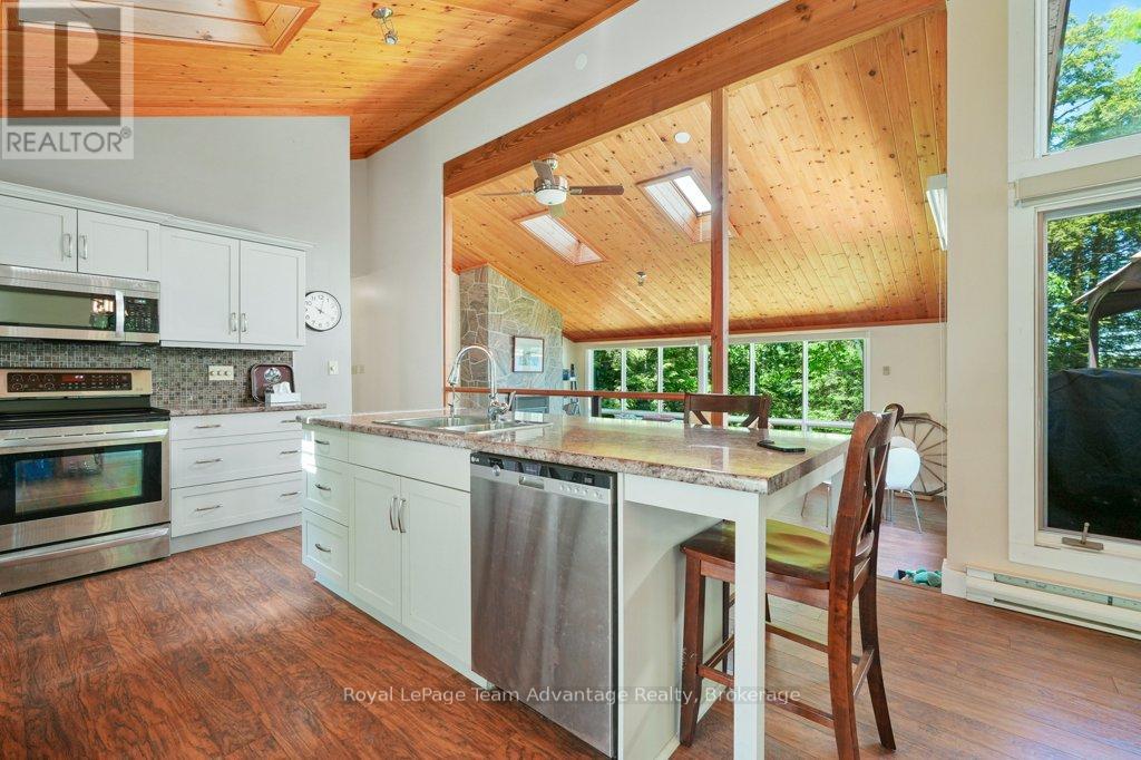 25 Island 20c, Carling, Ontario  P0G 1G0 - Photo 13 - X13483332