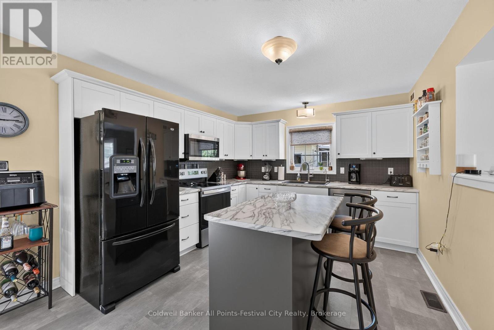 13 Watergate Drive, Ashfield-Colborne-Wawanosh, Ontario  N7A 3Y3 - Photo 13 - X13483406