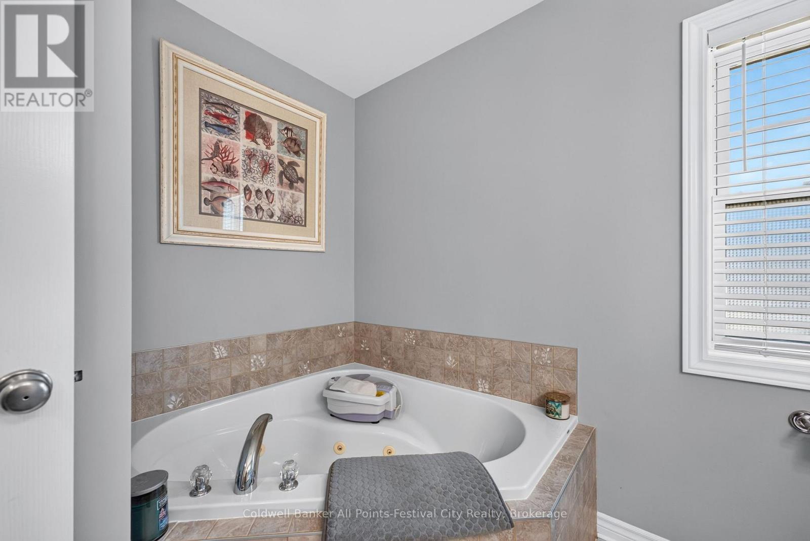 13 Watergate Drive, Ashfield-Colborne-Wawanosh, Ontario  N7A 3Y3 - Photo 16 - X13483406