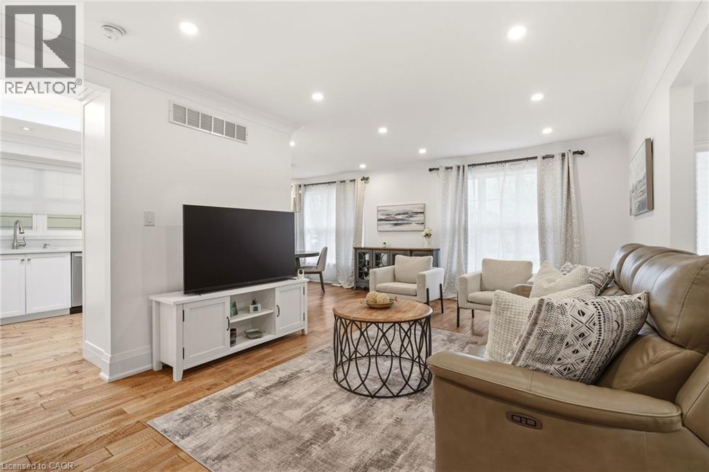 20 Audubon Street S, Hamilton, Ontario  L8J 1J7 - Photo 6 - 40842607