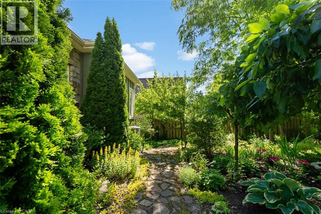 6 Creekside Drive, Niagara-On-The-Lake, Ontario  L0S 1J0 - Photo 42 - 40842236