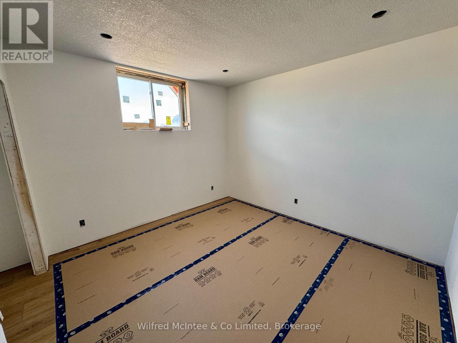 38 Galen Street, South Bruce, Ontario  N0G 2S0 - Photo 12 - X13483818