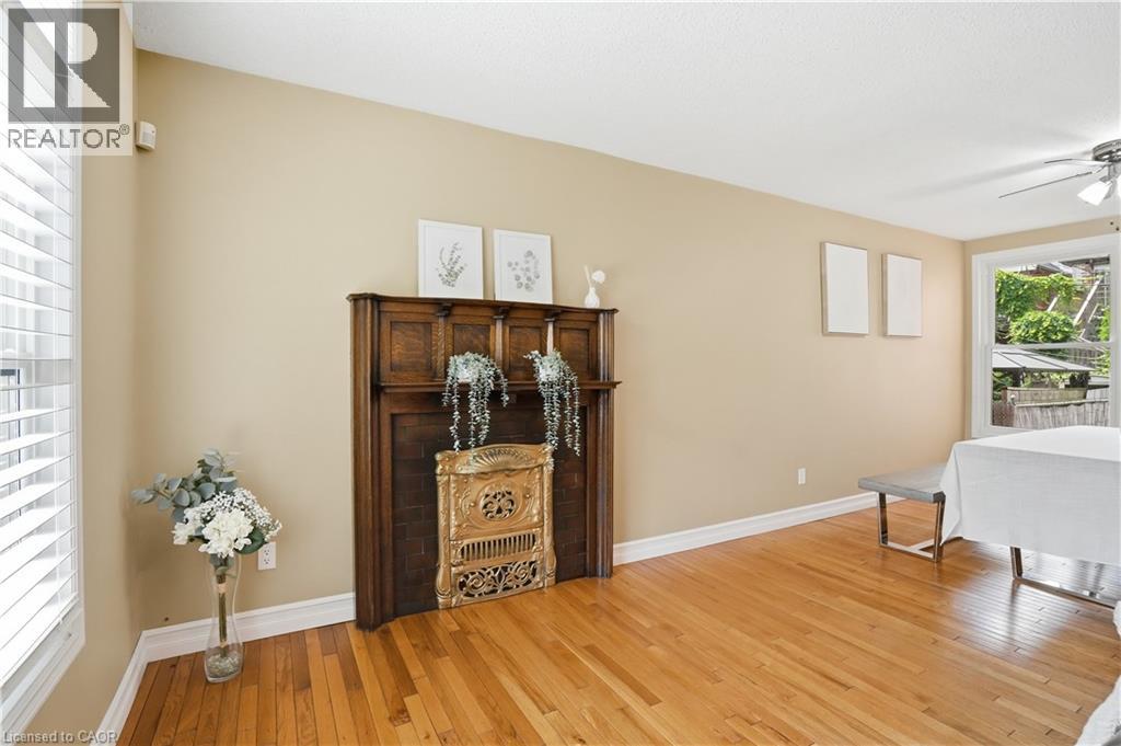 19 Huntley Street, Hamilton, Ontario  L8L 5X8 - Photo 10 - 40842443