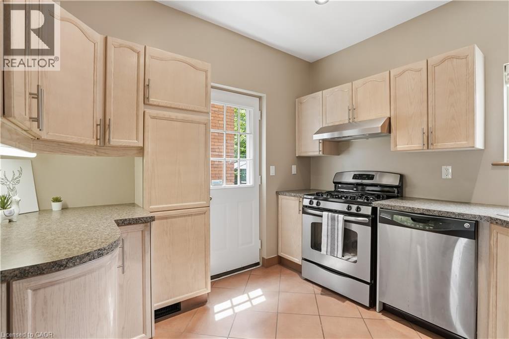 19 Huntley Street, Hamilton, Ontario  L8L 5X8 - Photo 16 - 40842443