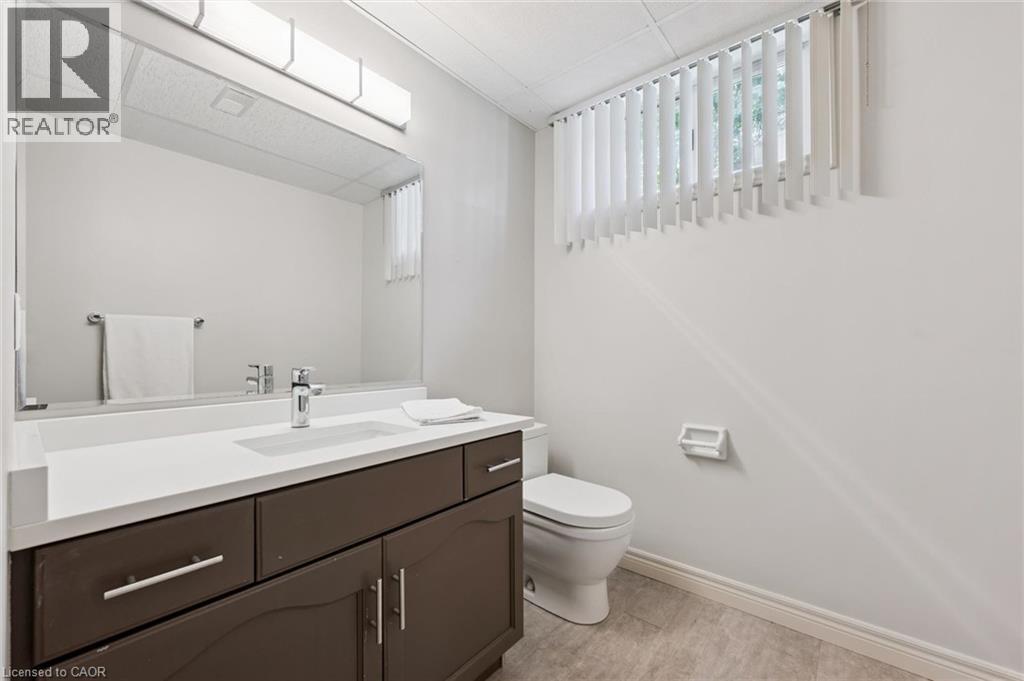 22 Lyle Place, Guelph, Ontario  N1L 1A8 - Photo 41 - 40842701