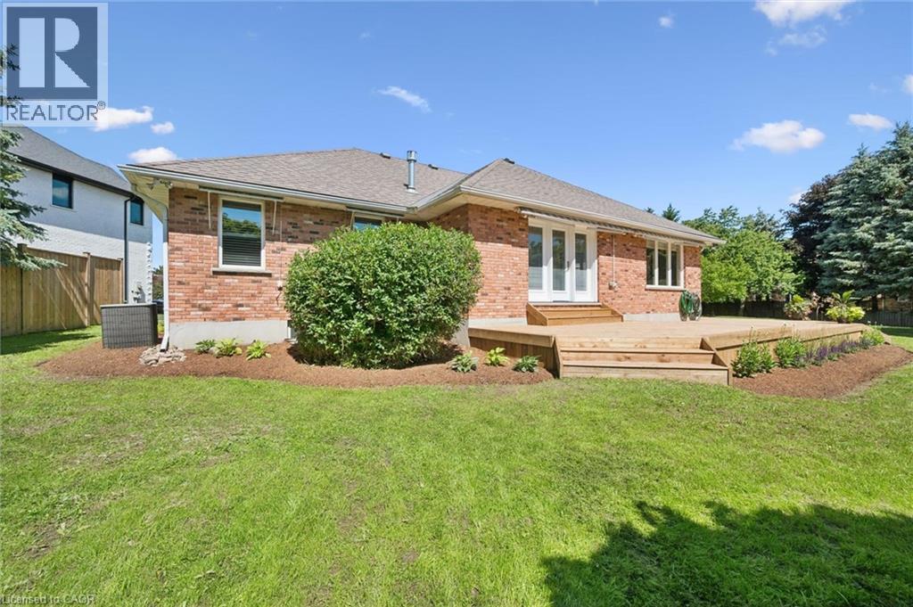 22 Lyle Place, Guelph, Ontario  N1L 1A8 - Photo 45 - 40842701