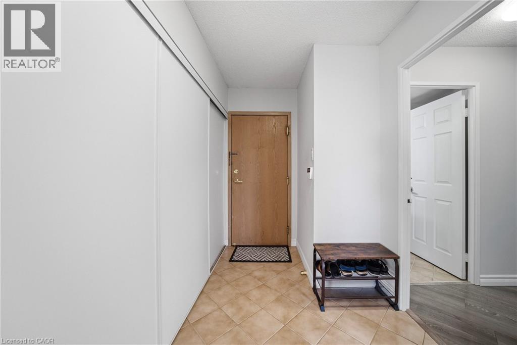 55 Elm Drive W Unit# 611, Mississauga, Ontario  L5B 3Z3 - Photo 4 - 40842613