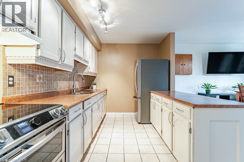 4042 Longmoor Drive Unit# 4, Burlington, Ontario  L7L 1X2 - Photo 15 - 40841400