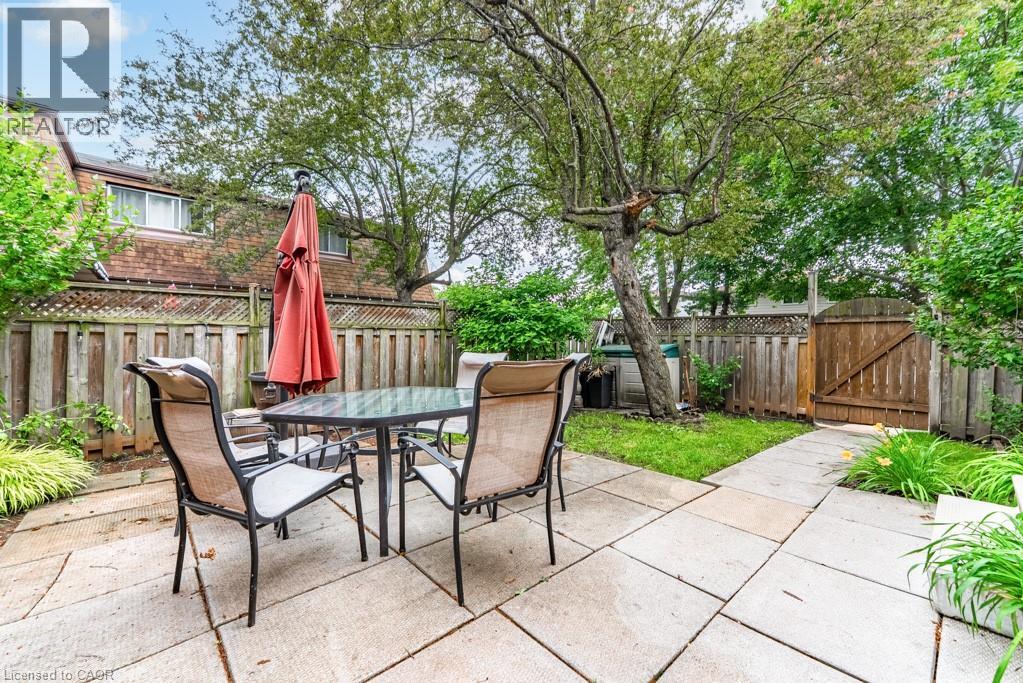 4042 Longmoor Drive Unit# 4, Burlington, Ontario  L7L 1X2 - Photo 7 - 40841400