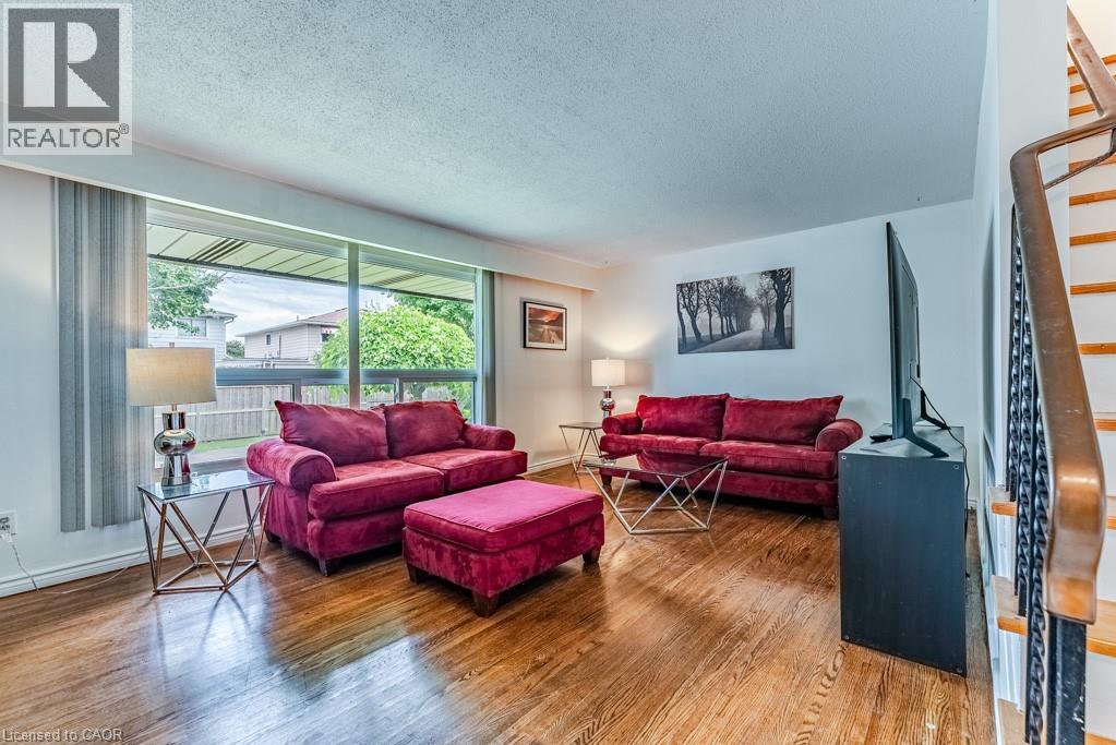 4042 Longmoor Drive Unit# 4, Burlington, Ontario  L7L 1X2 - Photo 9 - 40841400