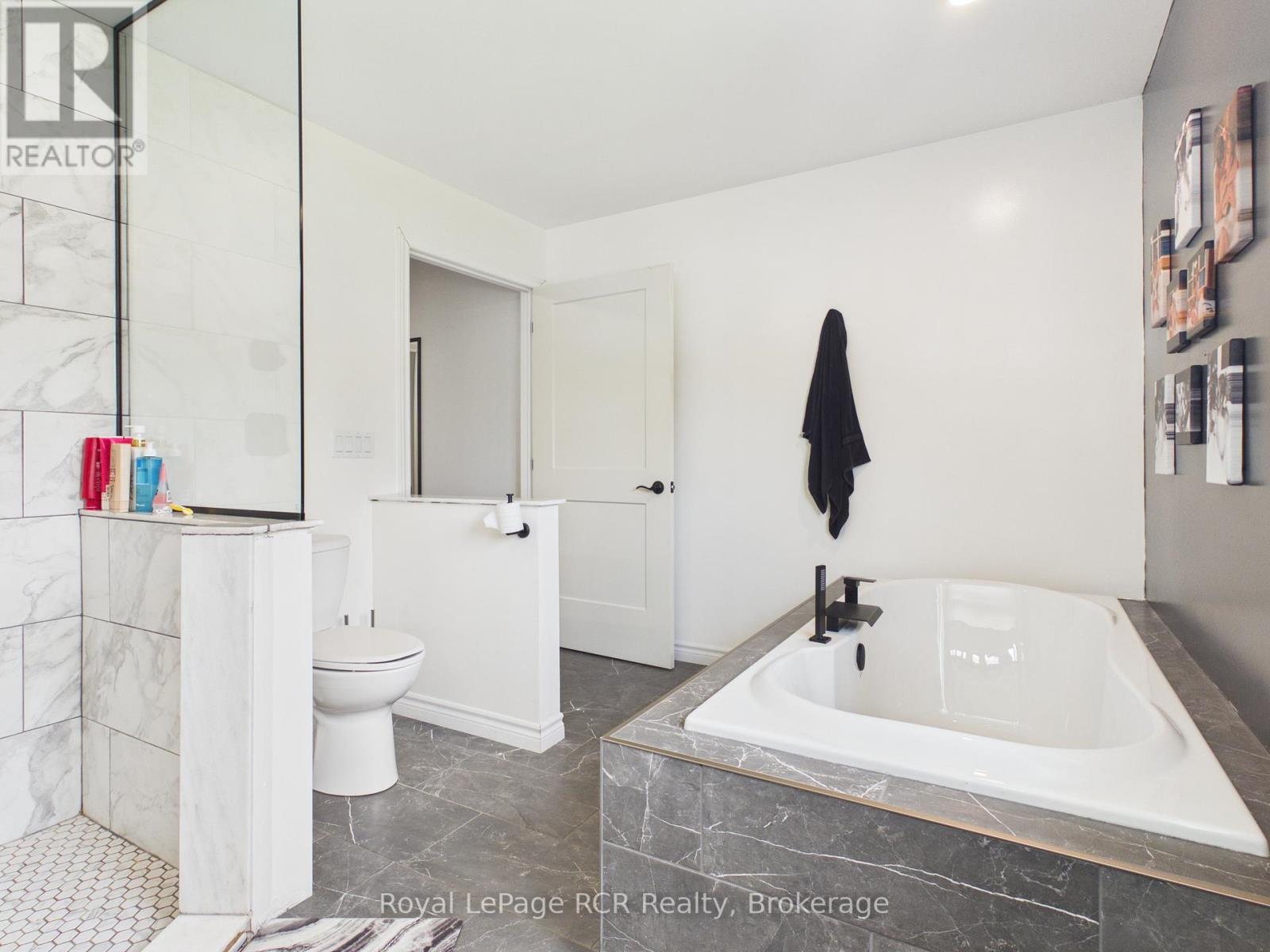 482 Wolsley Street, Huron-Kinloss, Ontario  N0G 2H0 - Photo 33 - X13483964