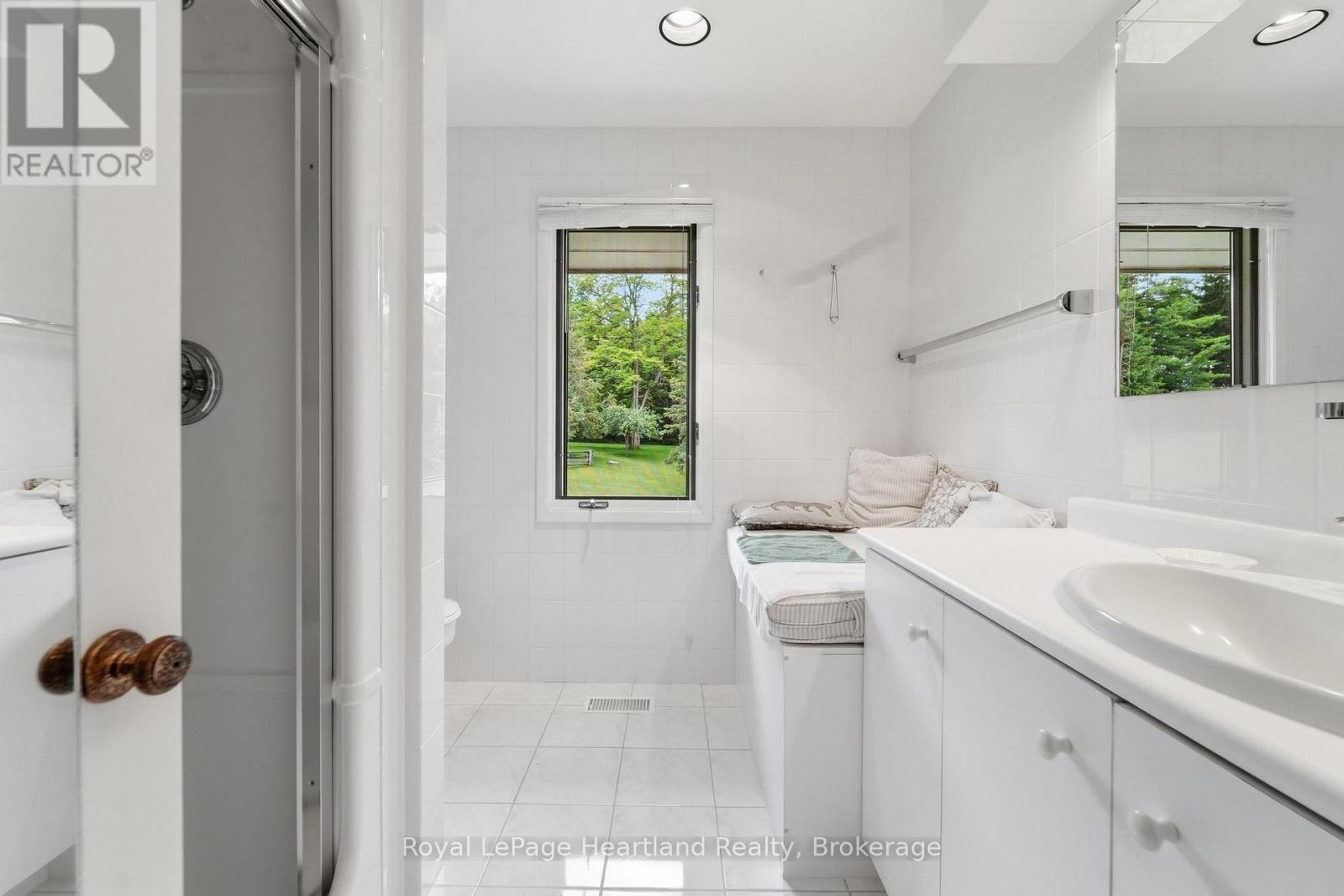 81833 London Road, Central Huron, Ontario  N0M 2H0 - Photo 19 - X13484044