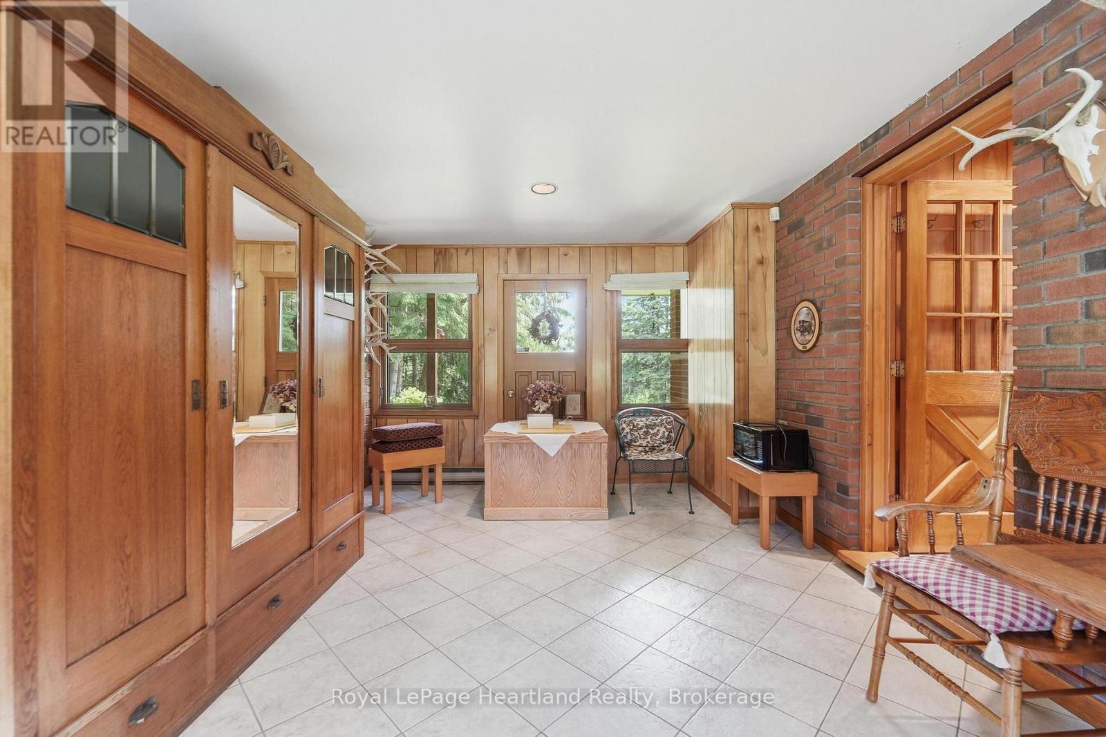 81833 London Road, Central Huron, Ontario  N0M 2H0 - Photo 25 - X13484044