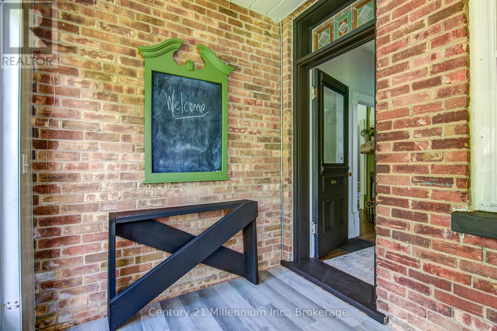 16 Peter Street, Grey Highlands, Ontario  N0C 1E0 - Photo 7 - X13484160