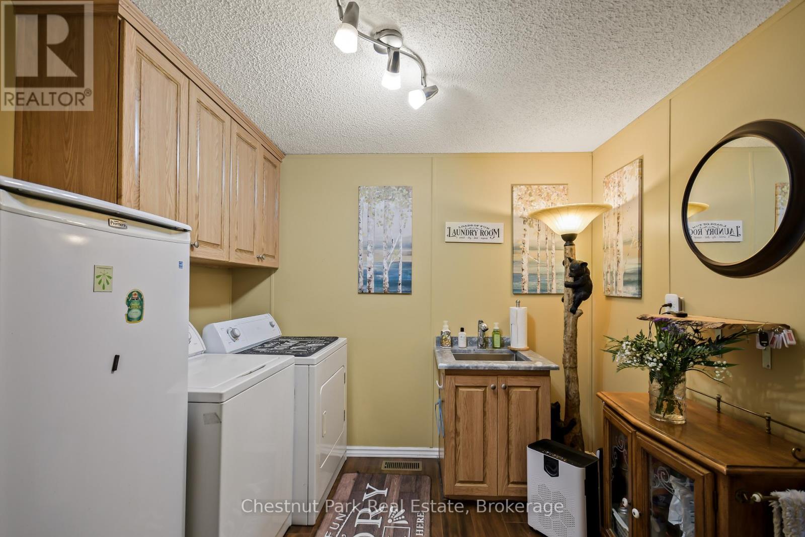37 Rose Drive, Kearney, Ontario  P0A 1M0 - Photo 32 - X13484220