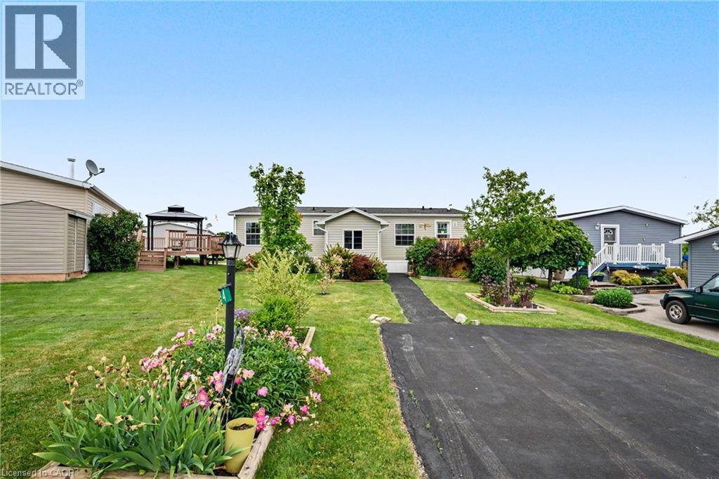 4 Hickory Hollow, Nanticoke, Ontario  N0A 1P0 - Photo 2 - 40842640