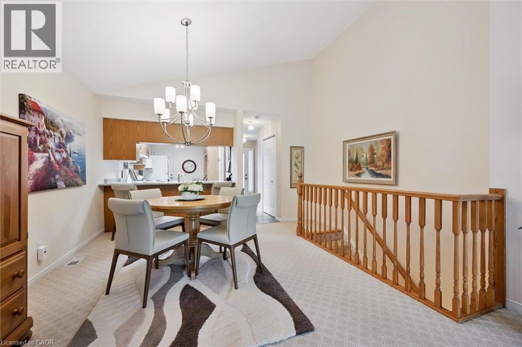 658 Ellesmere Court, Waterloo, Ontario  N2V 2H4 - Photo 14 - 40842250