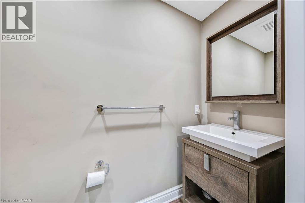 1305 Walker's Line, Burlington, Ontario  L7M 4N7 - Photo 28 - 40842436