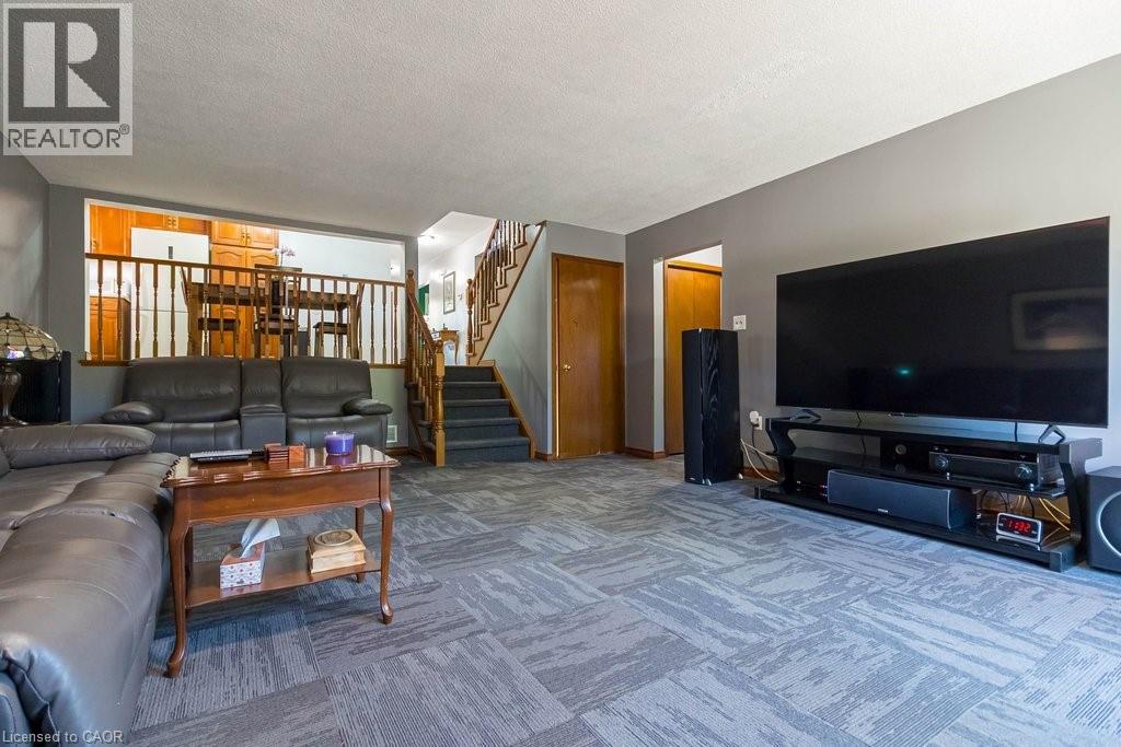 310 Stone Church Road E, Hamilton, Ontario  L9B 1B2 - Photo 13 - 40842004