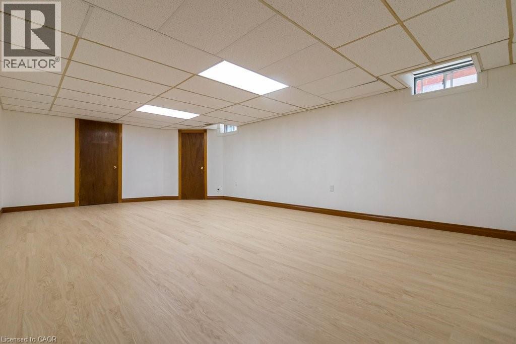 310 Stone Church Road E, Hamilton, Ontario  L9B 1B2 - Photo 26 - 40842004