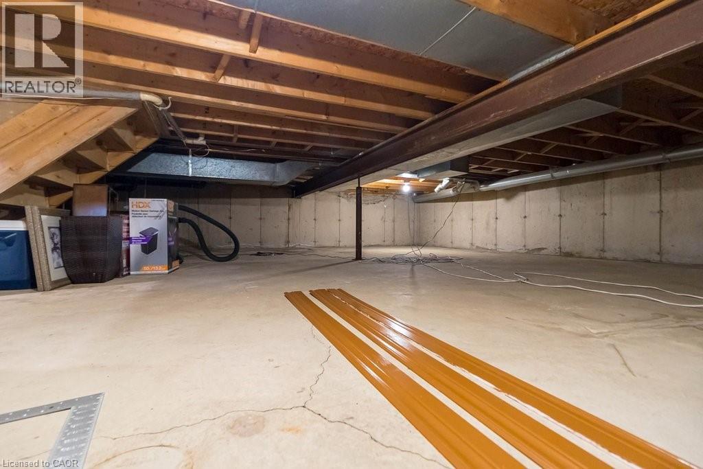 310 Stone Church Road E, Hamilton, Ontario  L9B 1B2 - Photo 32 - 40842004