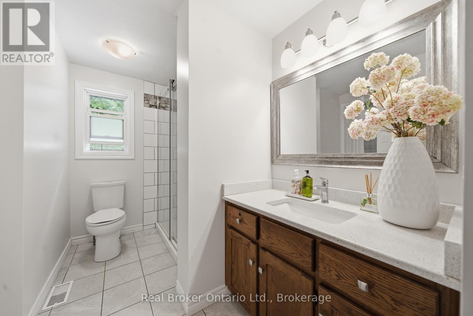 39 Wagoners Trail, Guelph, Ontario  N1G 3M9 - Photo 19 - X13484652