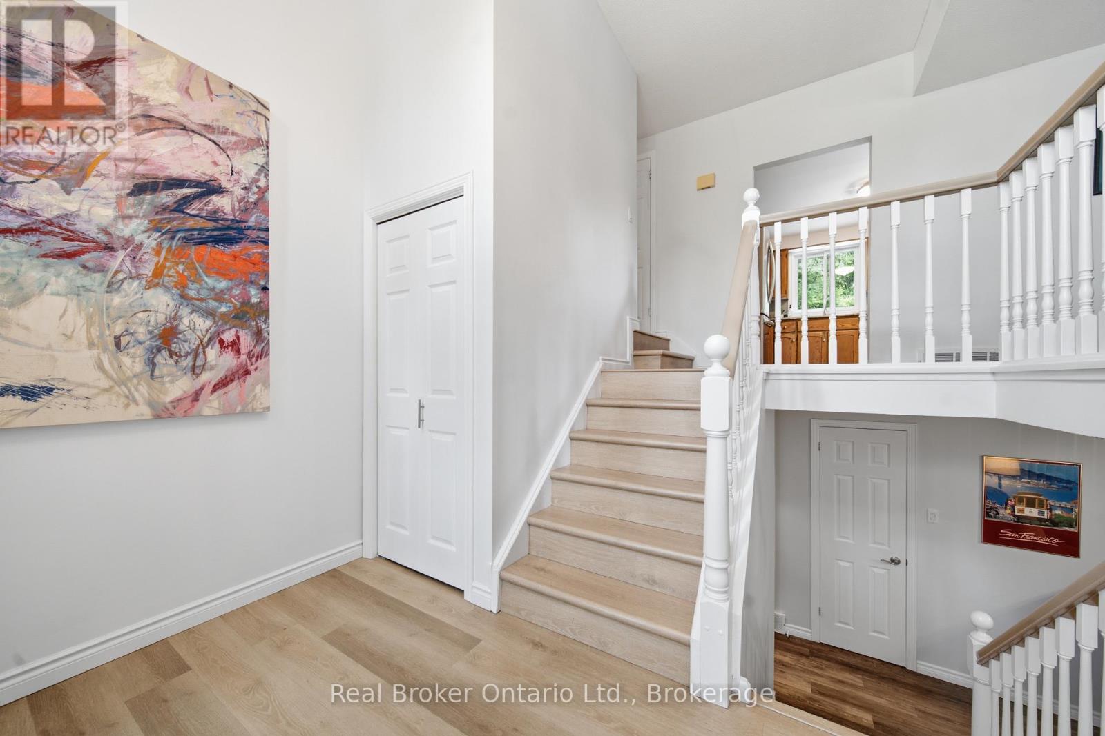 39 Wagoners Trail, Guelph, Ontario  N1G 3M9 - Photo 6 - X13484652