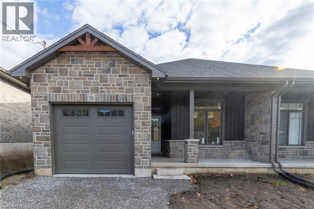 51 Norfolk Street, Waterford, Ontario  N0E 1Y0 - Photo 2 - 40842769