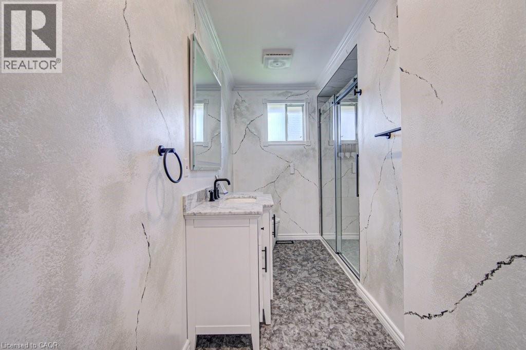14 Krafty Court, Hamilton, Ontario  L9C 6R7 - Photo 17 - 40841316